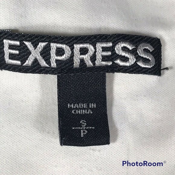 Express Women’s Geometric ZIG ZAG PRINT Mini Skirt Size Small/Petite Preowned - Picture 3 of 7